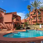 Apartamento Beachside Penthouse Elviria 2 Bedrooms, Pools Open Year, Gym & Parking Marbella
